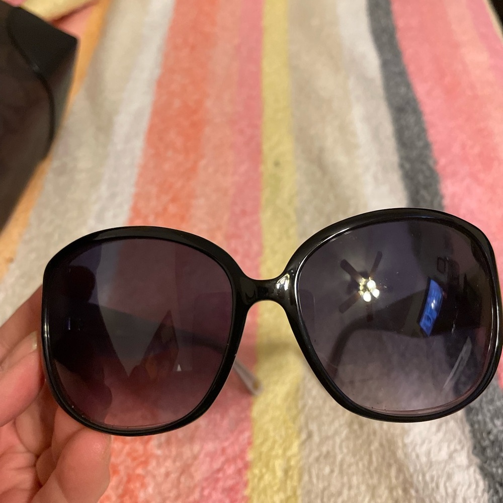 Bebe sun glasses